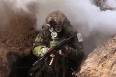 Jsou důkazy, že Moskva používá chemické zbraně, říká bezpečnostní analytik