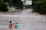 Povodně v Brazílii si vyžádaly 37 obětí a desítky pohřešovaných. Několika přehradám hrozí protržení