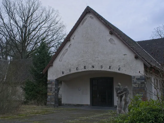 Goebbelsova vila, kam jezdila Baarová, je nyní k dispozici zdarma. Berlín se rozhodl pozemek darovat