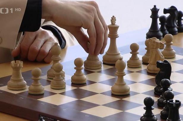 

Navara slaví už 13. šachový titul

