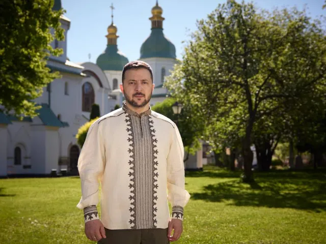 Ukrajinci poklekají jen k modlitbě, řekl Zelenskyj na pravoslavné Velikonoce