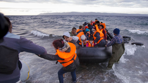 Státy EU potvrdily shodu na konečné podobě migračního balíčku, ČR se zdržela