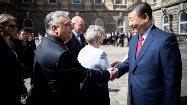 Čínský prezident zůstal v evropském porcelánu slonem. Pro nás to je vlastně dobře