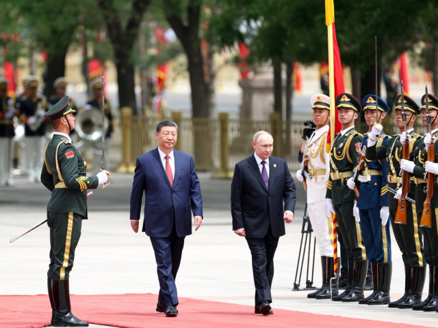Čína si při Putinově návštěvě notuje s Ruskem. Je připravena posílit vzájemné vztahy