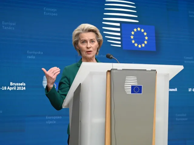 Evropský „cenzorský“ úřad? Pokud bude von der Leyenová znovu šéfkou EK, chce zřídit „Evropský demokratický štít“