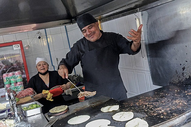 Michelina získal stánek s tacos v Mexiku. Dá se v něm najíst za stovku