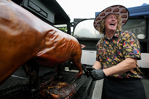 Marinády, máslo, slanina. Barbecue našlo světového šampiona v Mississippi