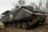 ONLINE: Nizozemsko brzy předá Ukrajině další obrněná vozidla YPR. Požádal o ně sám Zelenskyj