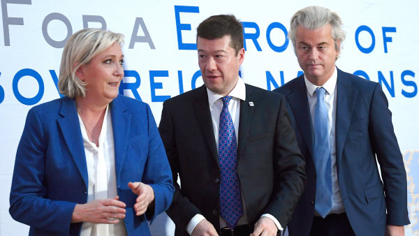 Evropská krajní pravice před volbami předvádí, co umí nejlépe: rozpadá se. Le Penová a SPD zavrhly Němce