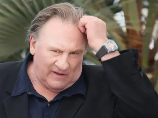 Gérard Depardieu se porval s „králem paparazzi“. Rvačky se také zúčastnila jeho česká partnerka