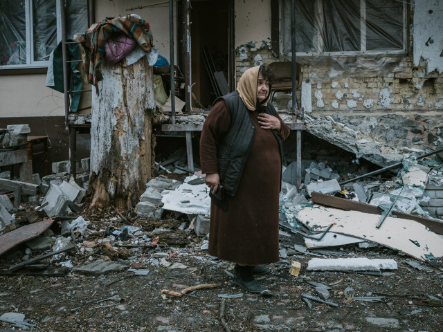 VIDEO: Mrtví civilisté v ulicích Vovčansku. Z města údajně prchali před Rusy