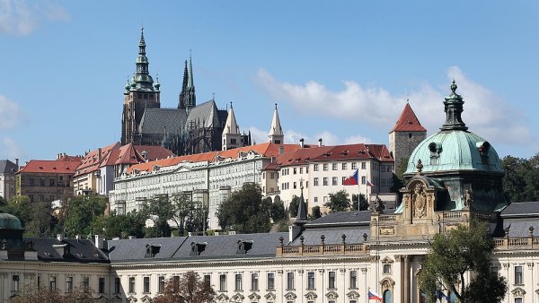 Česko je země zahleděná do minulosti. Jak to změnit?