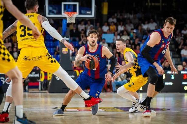 

ŽIVĚ: Čtvrtfinále ACB ligy Tenerife – Barcelona

