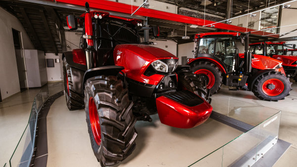 Zetor propustí více než polovinu zaměstnanců. Výrobce traktorů chce kvůli poklesu tržeb snížit náklady