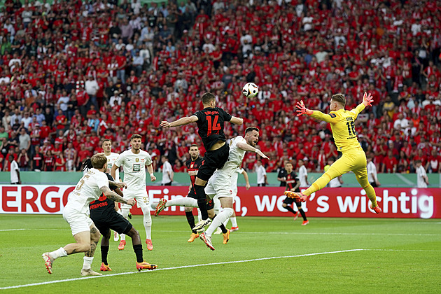 Leverkusen má double, ve finále poháru se nadřel, Schick hrál půli, Hložek chvíli
