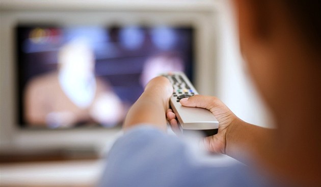 Televize nabízí divákům spoustu výhod a obrazovka má stále své kouzlo