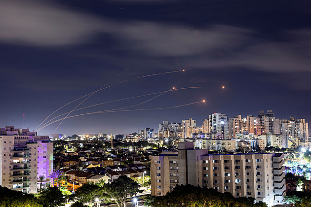 V Tel Avivu se po týdnech rozezněly sirény. Hamás ohlásil rozsáhlý raketový útok