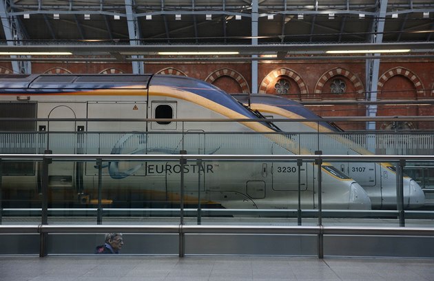 Eurostar zpřísňuje hraniční kontroly. Vlaky zpožděné nebudou, slibuje dopravce