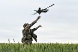 ONLINE: Ukrajinský dron opět cílil na ruský radar. Měl letět 1800 kilometrů do cizího území