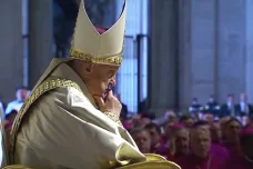 Papež se omluvil, že označil homosexuály hanlivým výrazem