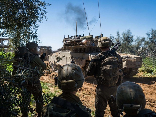 Izraelská armáda zahájila operaci v uprchlickém táboře v centrálním Rafáhu