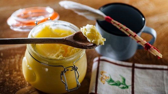 Ghí je máslo, které vydrží bez chlazení celý rok