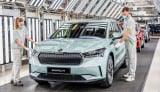 Škoda Auto ruší kvůli nedostatku dílů další směny. Zaměstnance propouštět nebude