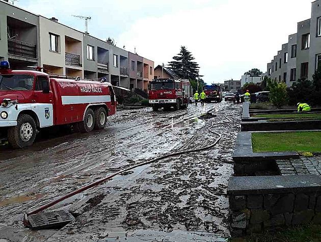 Voda z přívalového deště zatopila v Drnovicích na Vyškovsku přes 20 domů