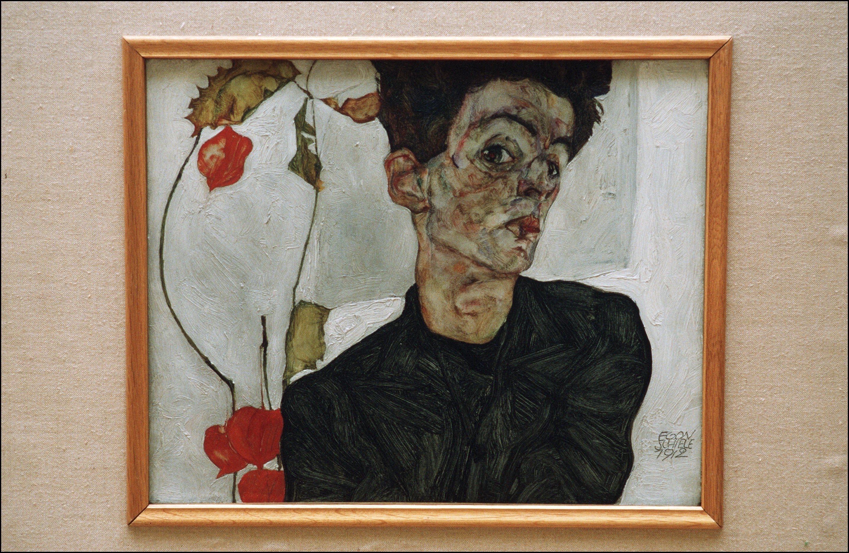 Egon Schiele: skandální umělec, který inspiruje módní svět