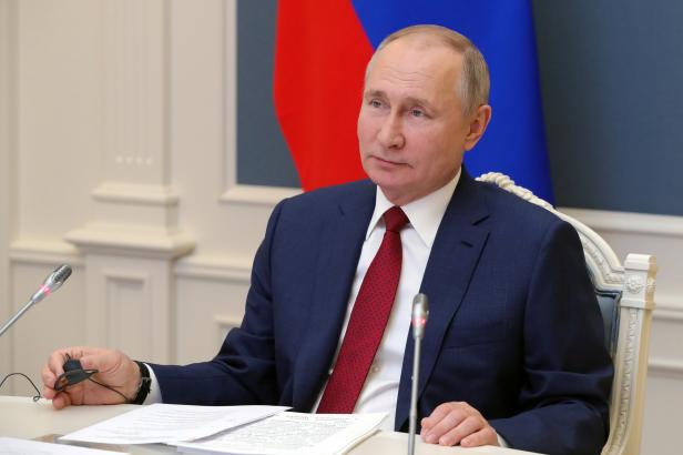 

Hlavní bude obnovit kontakt a zavést dialog, řekl Putin k nadcházejícímu jednání s Bidenem

