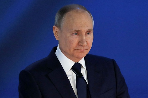 Putin před schůzkou s Bidenem: Hlavní bude obnovit kontakt a zavést dialog