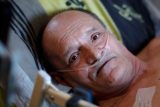 ‚Odešel, jak si přál.‘ Francouz, který bojoval za právo na eutanazii, podstoupil asistovanou sebevraždu