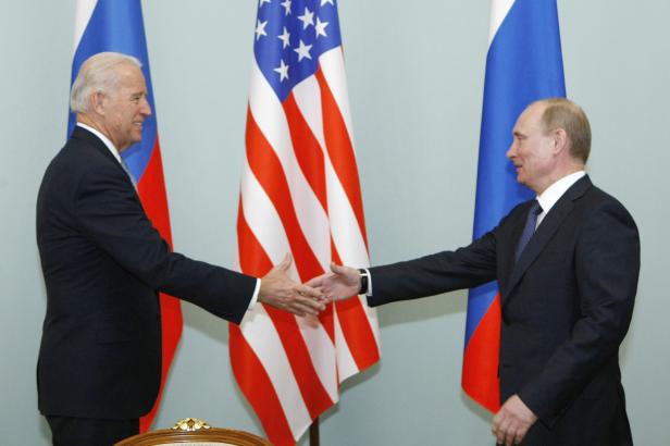 

Biden se v Ženevě schází s Putinem. Za napjatých vztahů, ostré rétoriky a nízkých očekávání

