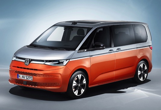 Volkswagen uvádí nový Multivan T7 poprvé také jako plug-in hybrid