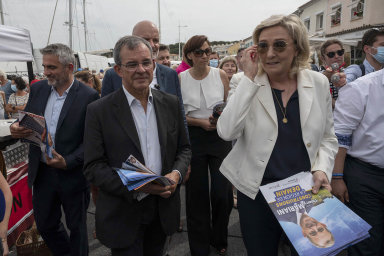 Le Penová chce ovládnout francouzskou Riviéru. Je to pro ni odrazový můstek do Elysejského paláce